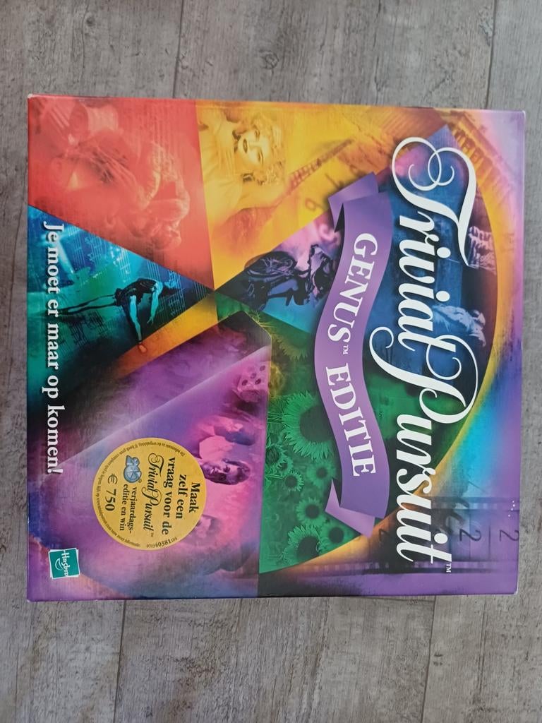 Trivial Persuit genius, Ophalen of Verzenden, Nieuw