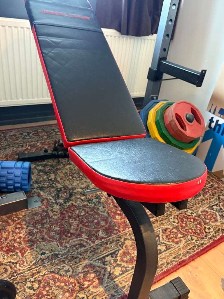 Squat/bench rack + plates, etc, Sport en Fitness, Ophalen, Zo goed als nieuw, Rug, Fitnessbank