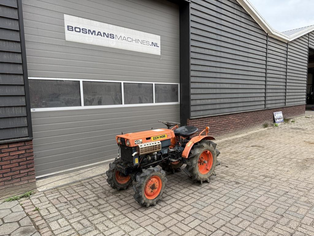 Kubota B7000 4WD minitractor, Overige merken, Gebruikt, Kubota Hol, Kbt_g.eu_market_surveillance@kubota.com