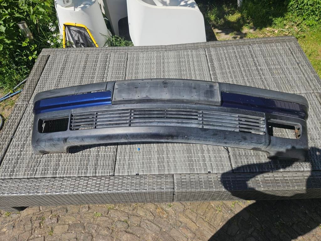 Originele e36 voorbumper montrealblau inclusief stootlijsten, Ophalen, Voor, Bumper