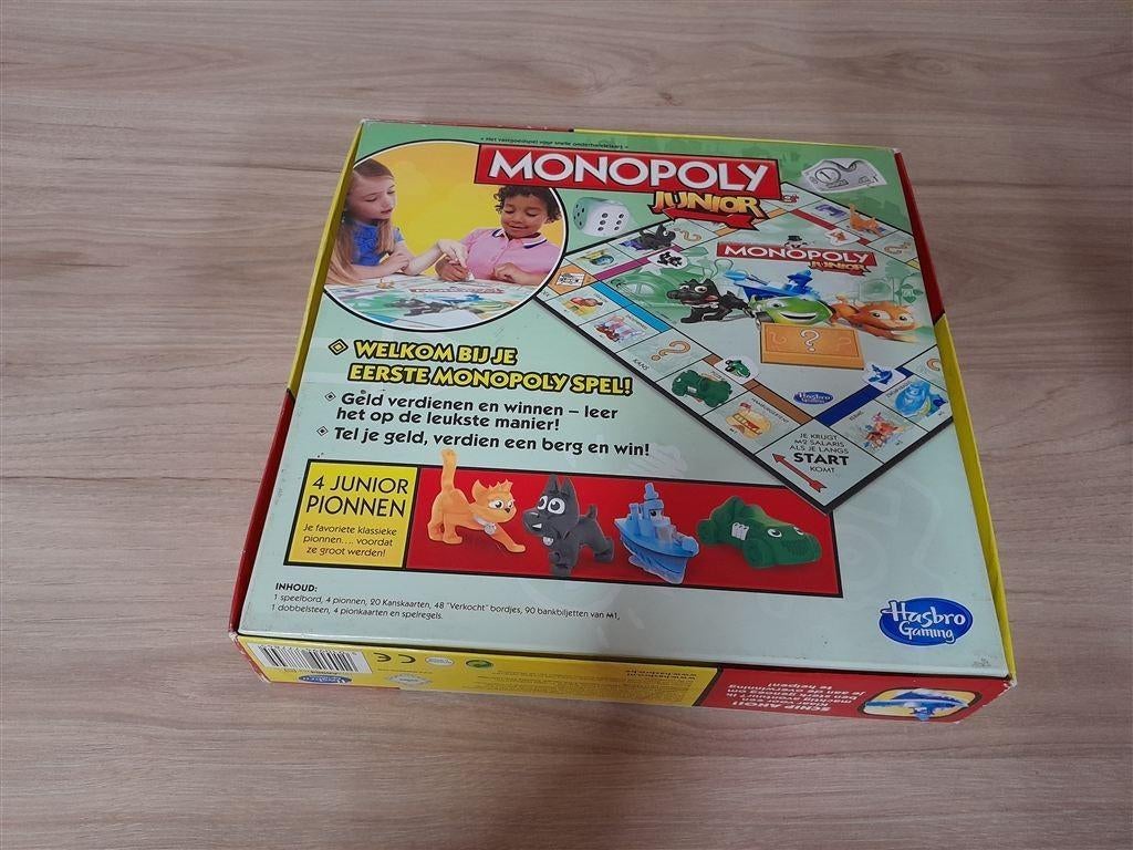 Monopoly junior hondje katje - s3008, Hobby en Vrije tijd, Gezelschapsspellen | Bordspellen, Verzenden, Zo goed als nieuw