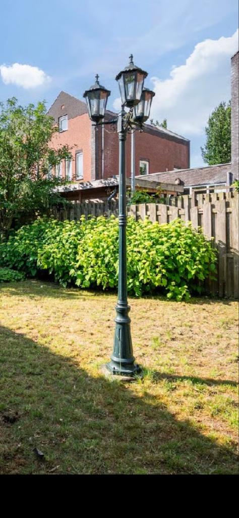 Sfeervolle klassieke tuinlantaarn - driekoppig, Tuin en Terras, Buitenverlichting, Gebruikt, Minder dan 50 watt, Staande lamp