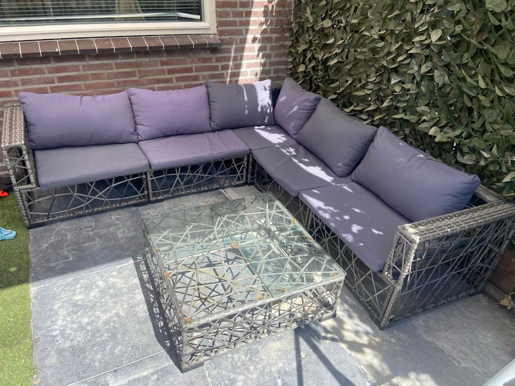 Comfortabele Wicker Loungeset met Glazen Salontafel, Tuin en Terras, Tuinsets en Loungesets, Gebruikt, Meer dan 8 zitplaatsen