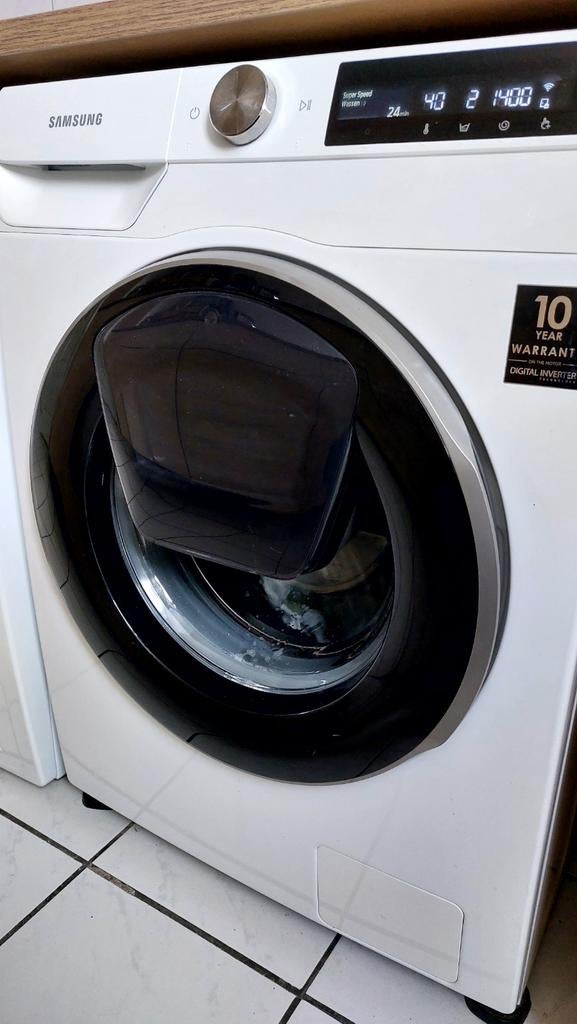 Wasmachine, 1200 tot 1600 toeren, 8 tot 10 kg, Ophalen of Verzenden, Zo goed als nieuw