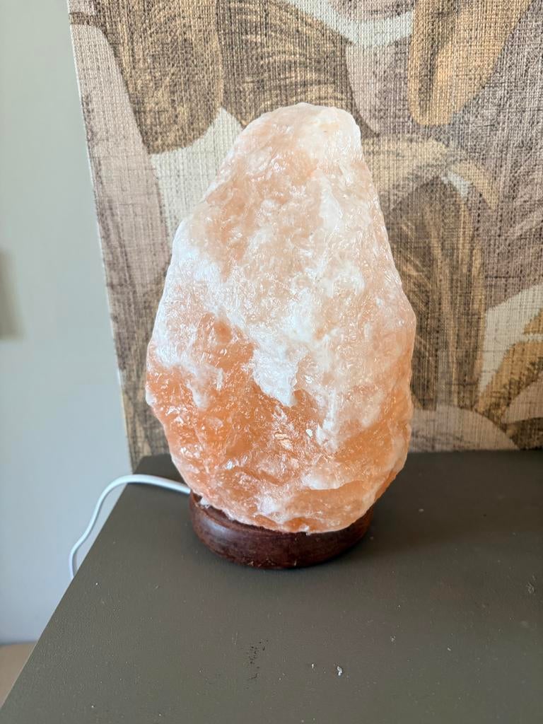 Himalaya Zoutlamp - Sfeervolle Verlichting, Huis en Inrichting, Lampen | Tafellampen, Ophalen of Verzenden, Zo goed als nieuw