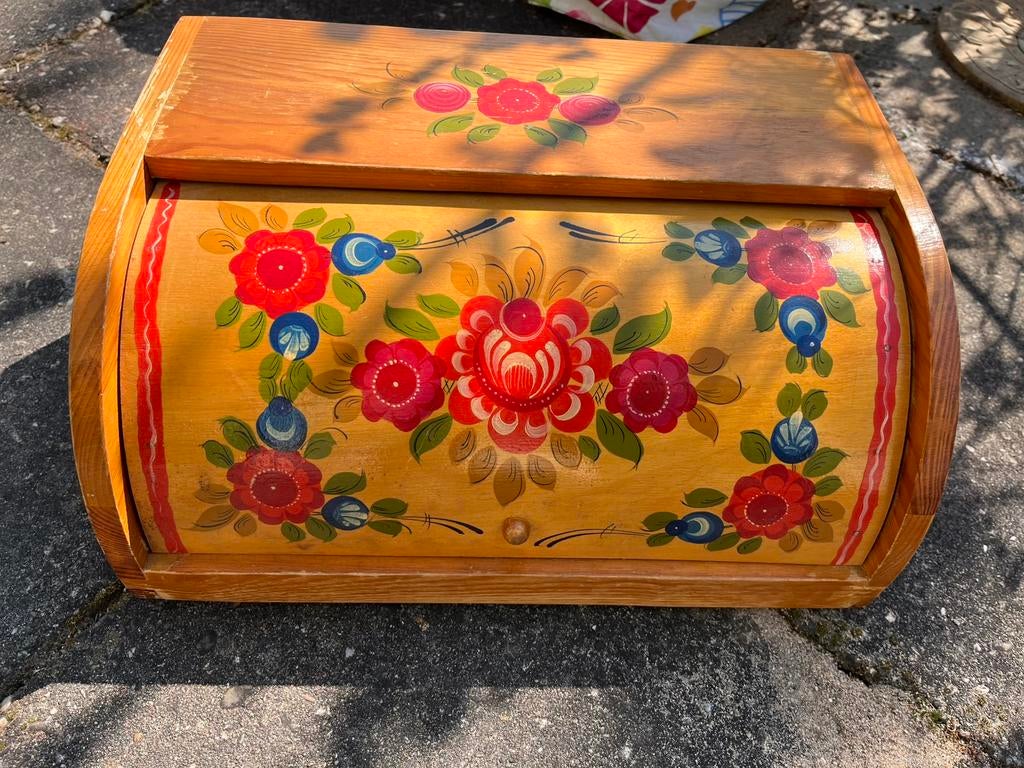 Supergave broodtrommel, Ophalen