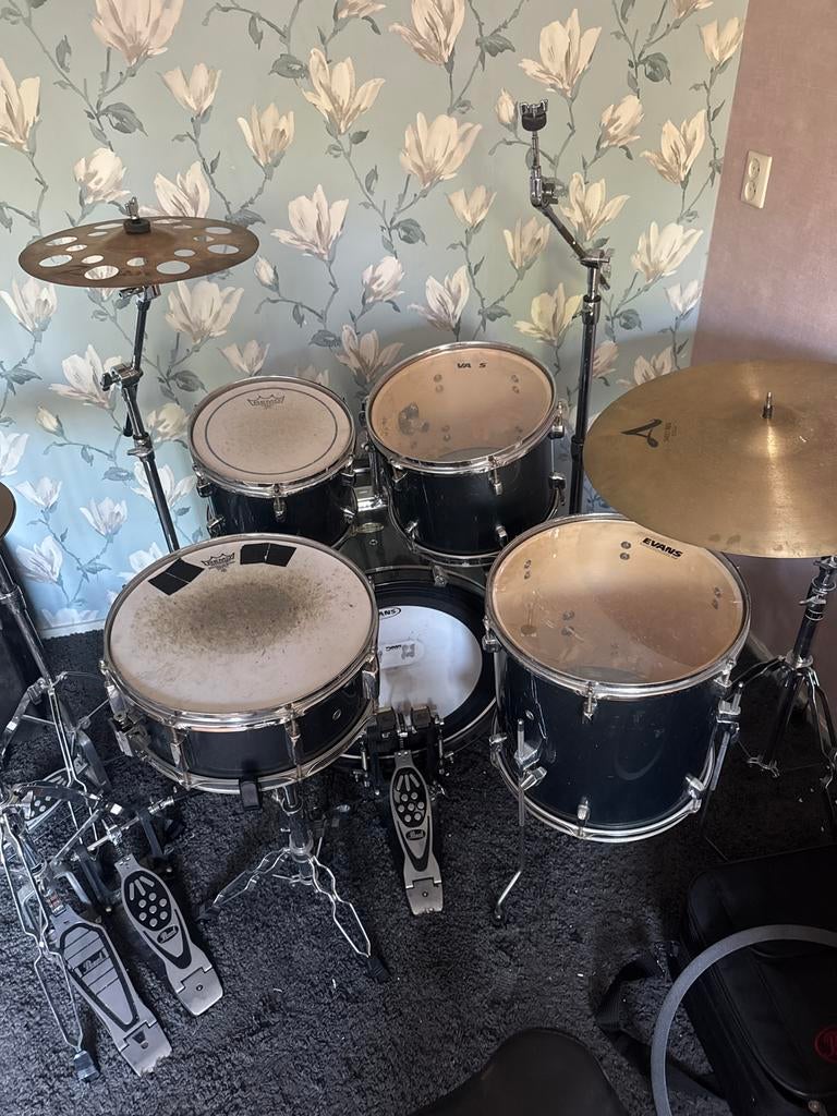 Pearl drumkit + Dubbelbaspedals, Muziek en Instrumenten, Ophalen of Verzenden, Zo goed als nieuw