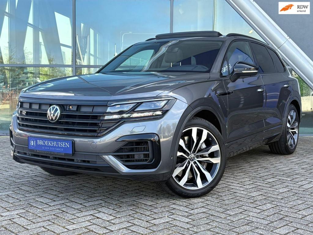 Volkswagen Touareg 3.0 TSi 4MOTION R 463pk Luchtvering / Tre, Automaat, Adaptive Cruise Control, Gebruikt, Zwart