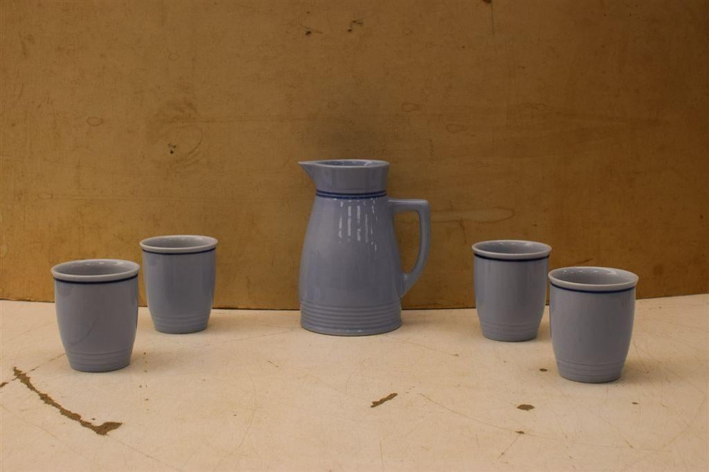 5 delig Lelien Porseleinen kan met bekers 44404, Gebruikt, Ophalen of Verzenden, Bord(en), Wedgwood
