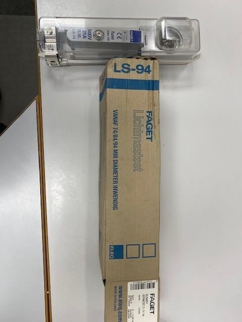 LS-94 lichtmastset + zekeringhouder 50A, Ophalen, Nieuw, Overige typen