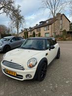 Mini Cooper D Automaat 2009 Wit | APK 2026 | Nette Staat, 4 cilinders, 1095 kg, 4 stoelen, Wit