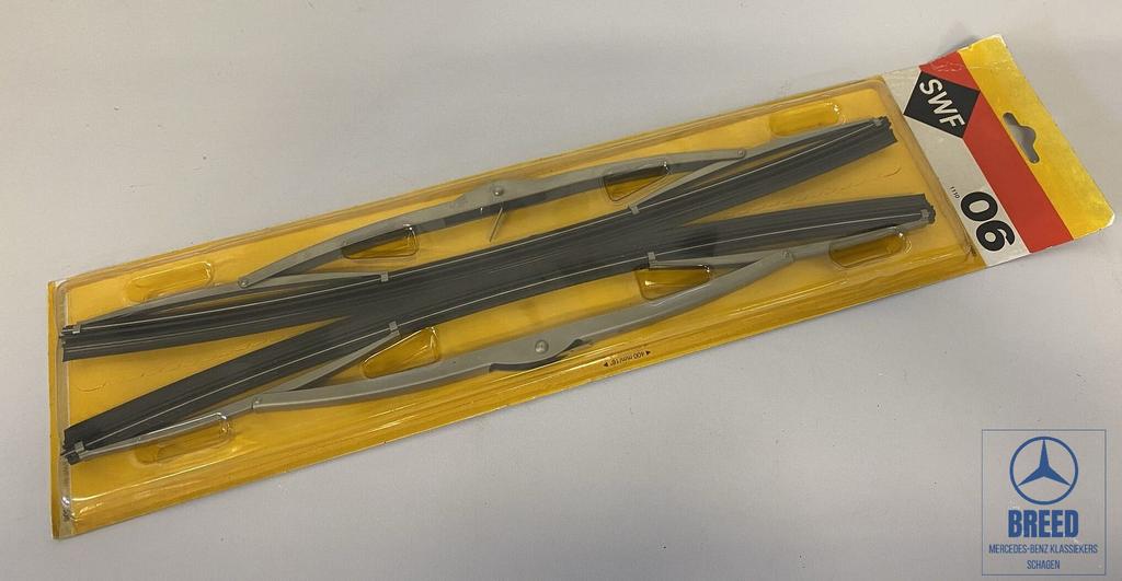 NOS set ruitenwissers voor Mercedes-Benz W108 W109 W114 W115, Auto-onderdelen, -, Nieuw, Ophalen of Verzenden, -