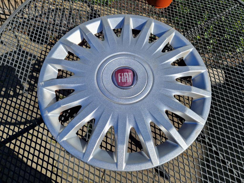 1x Originele Fiat Stilo wieldop (15 inch), Ophalen of Verzenden, Zo goed als nieuw