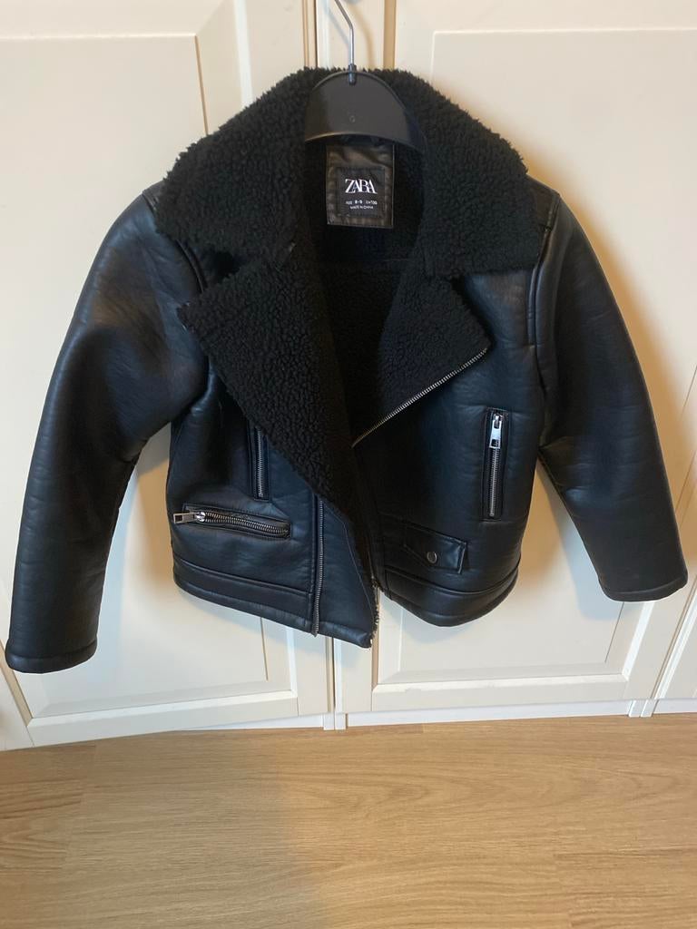 Zara Kinder Bikerjack Zwart met Teddy Voering - Maat 130, Ophalen of Verzenden, Zo goed als nieuw, Jongen of Meisje