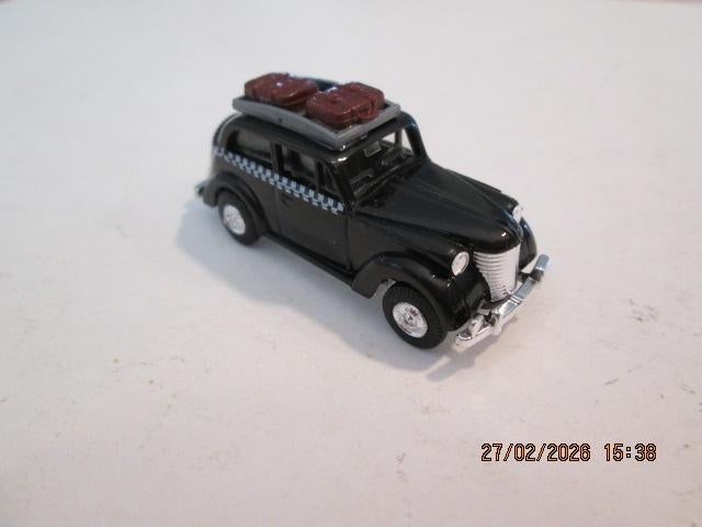 Praline 1110 Opel Olympia 1938 Limousine Taxi, Ophalen of Verzenden, Gebruikt, Auto, Overige merken
