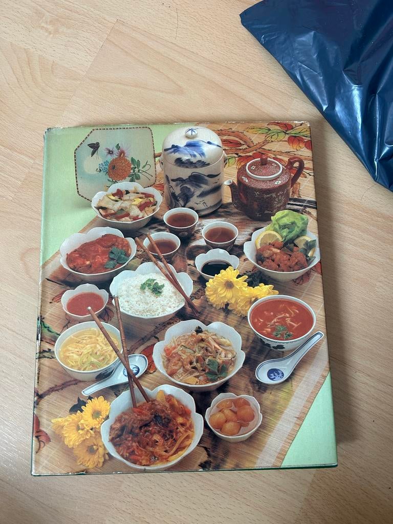 Chinees-Indisch Kookboek - Heerlijke Oosterse Recepten, Boeken, Kookboeken, Ophalen of Verzenden, Gelezen, Azië en Oosters, Voorgerechten en Soepen