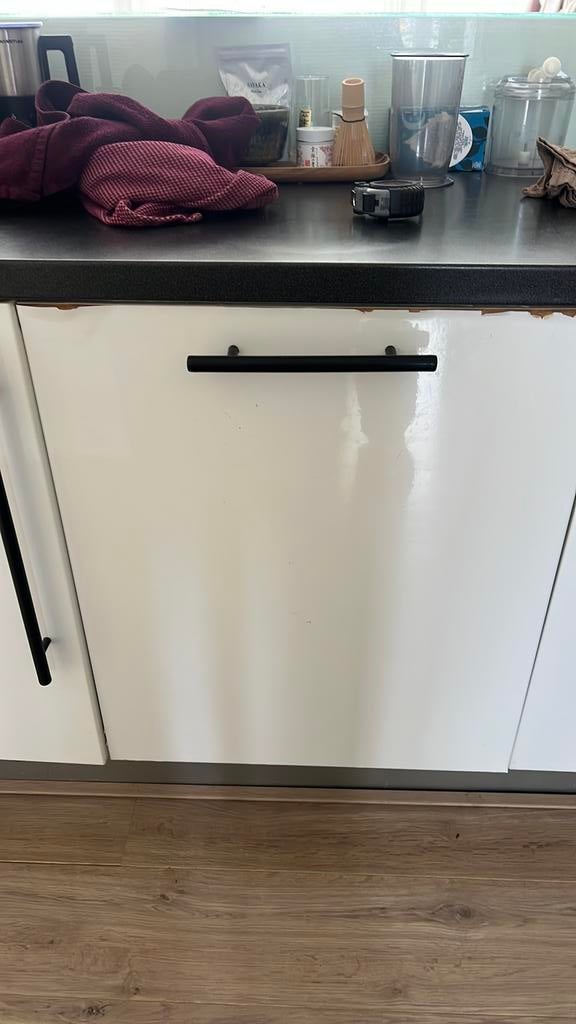 Gezocht: IKEA Abstrakt front hoogglans wit, Huis en Inrichting, Ophalen, Wit, 50 tot 100 cm, Zo goed als nieuw