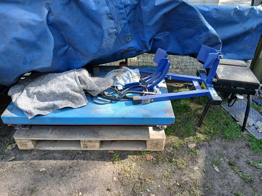 Mammuth motor heftafel 680kg, Ophalen, Gebruikt