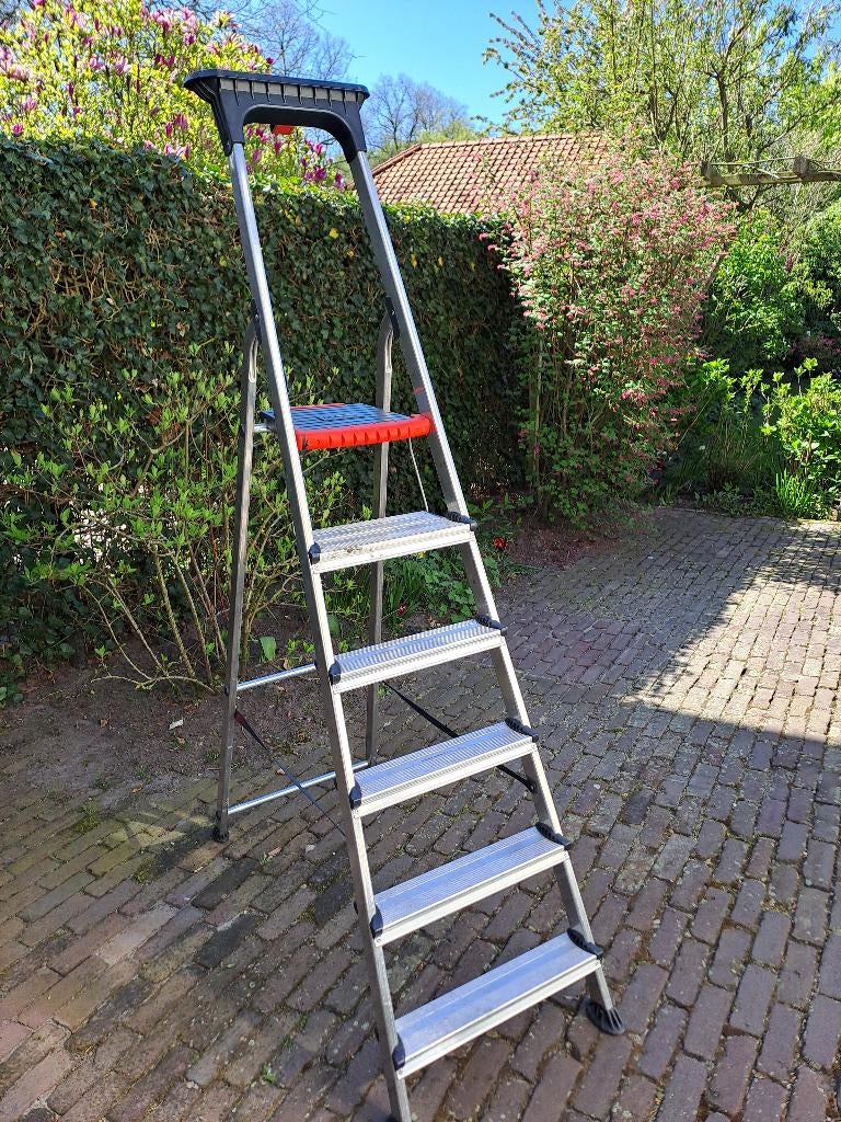 Huishoudtrap, Ophalen, Gebruikt, Trap, Minder dan 2 meter