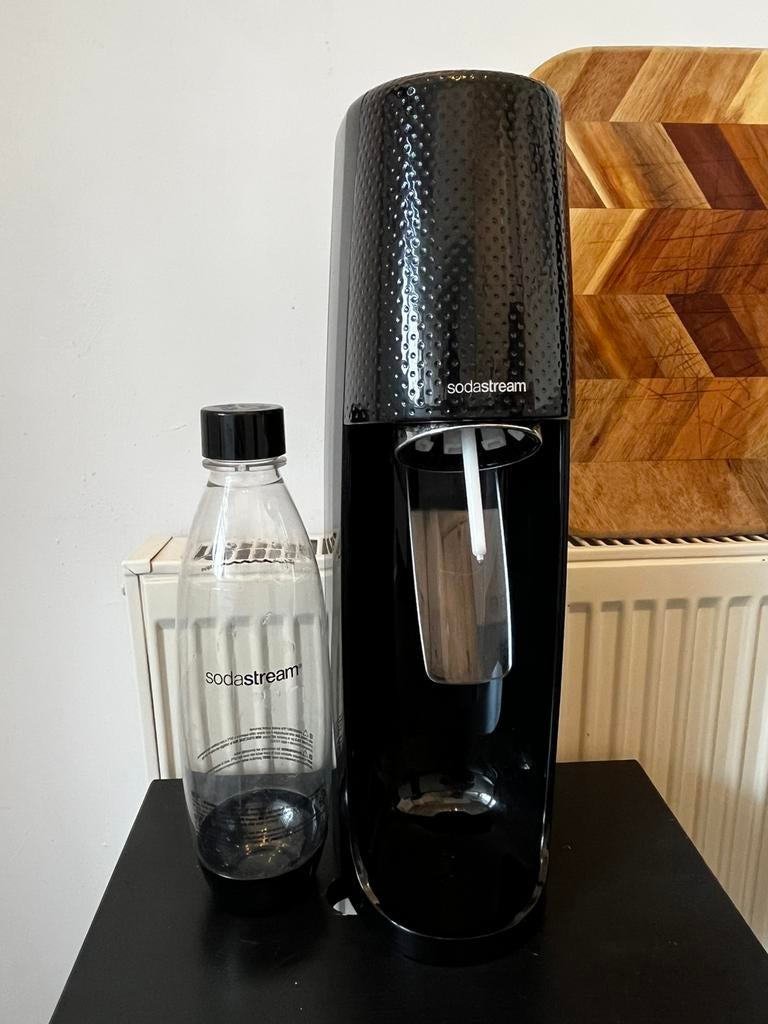 Sodastream zwart inclusief 1 fles, Witgoed en Apparatuur, Ophalen, Gebruikt