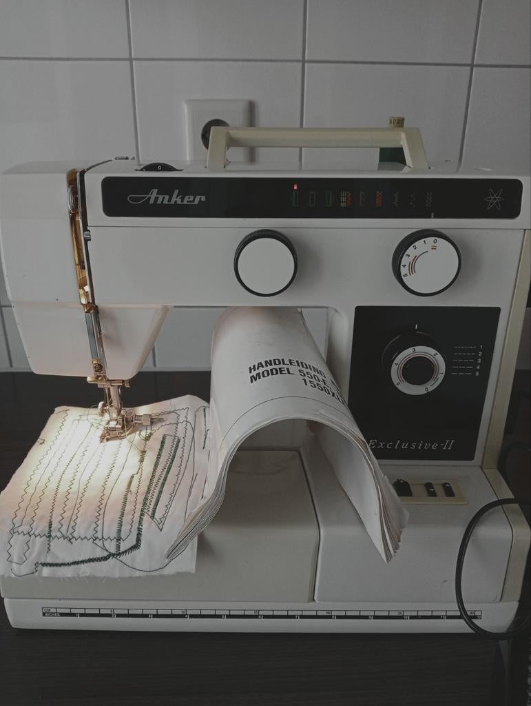 Sterke Anker Naaimachine - Model Exclusive II, Hobby en Vrije tijd, Naaimachines en Toebehoren, Ophalen, Zo goed als nieuw, Naaimachine