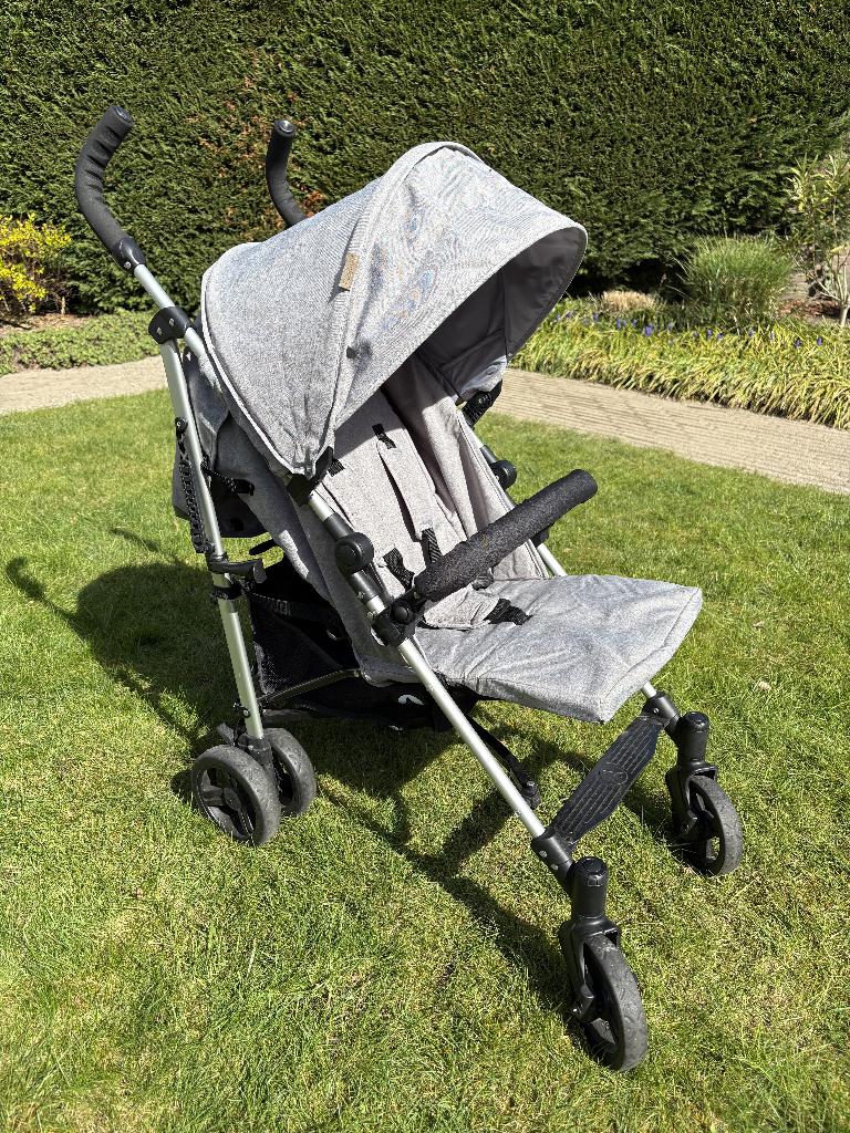 Topmark Reese buggy, Kinderen en Baby's, Buggy's, Ophalen, Zo goed als nieuw, Overige merken, Zonnekap