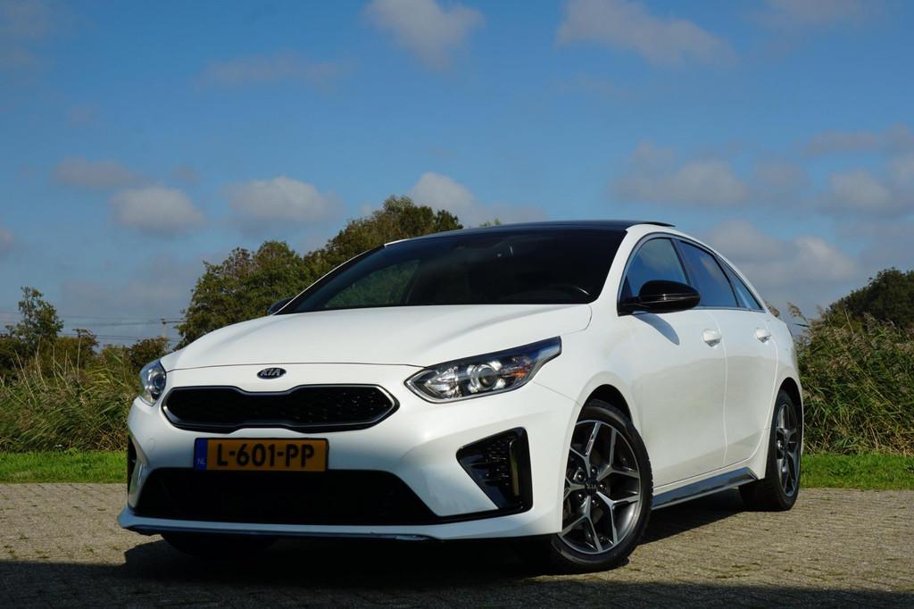Kia ProCeed 1.5 T-GDi GT-Line Editio - Deluxe White - Panora, Auto's, Kia, Gebruikt, 4 cilinders, 160 pk, Wit