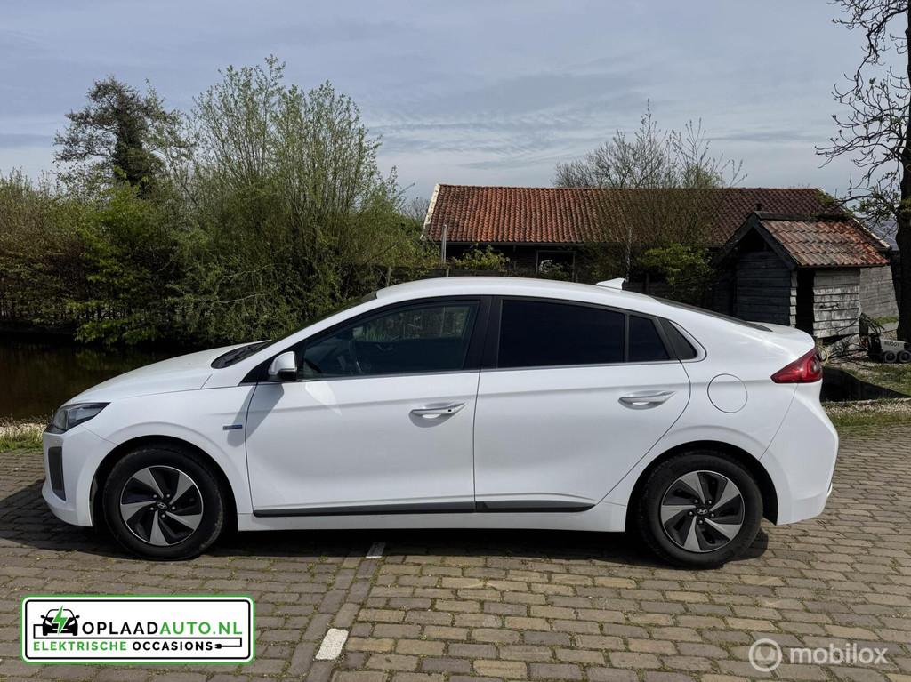Hyundai IONIQ 1.6 hybrid | Stoelv. | Acc | infinity sound, Gebruikt, Euro 6, Met garantie (alle), Wit