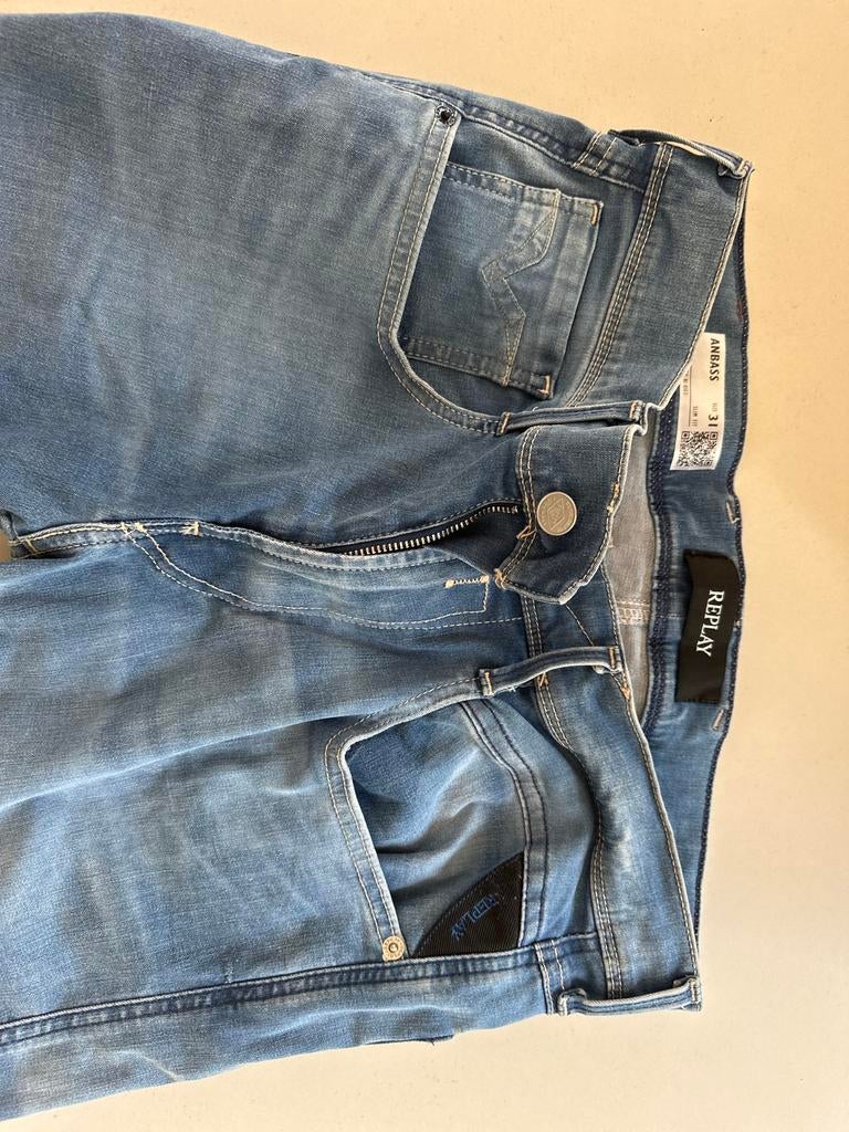 Replay Anbass Hyperflex Jeans Maat 31 Lichtblauw, Kleding | Heren, Spijkerbroeken en Jeans, Zo goed als nieuw, W32 (confectie 46) of kleiner