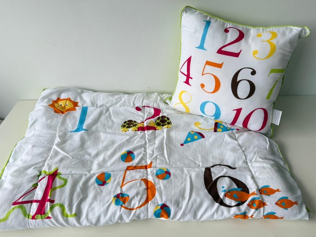 Dekbed 70 x 100 cm + kussen voor kinderen met opbergtas, Gebruikt, Jongetje of Meisje, Wit, Ophalen of Verzenden