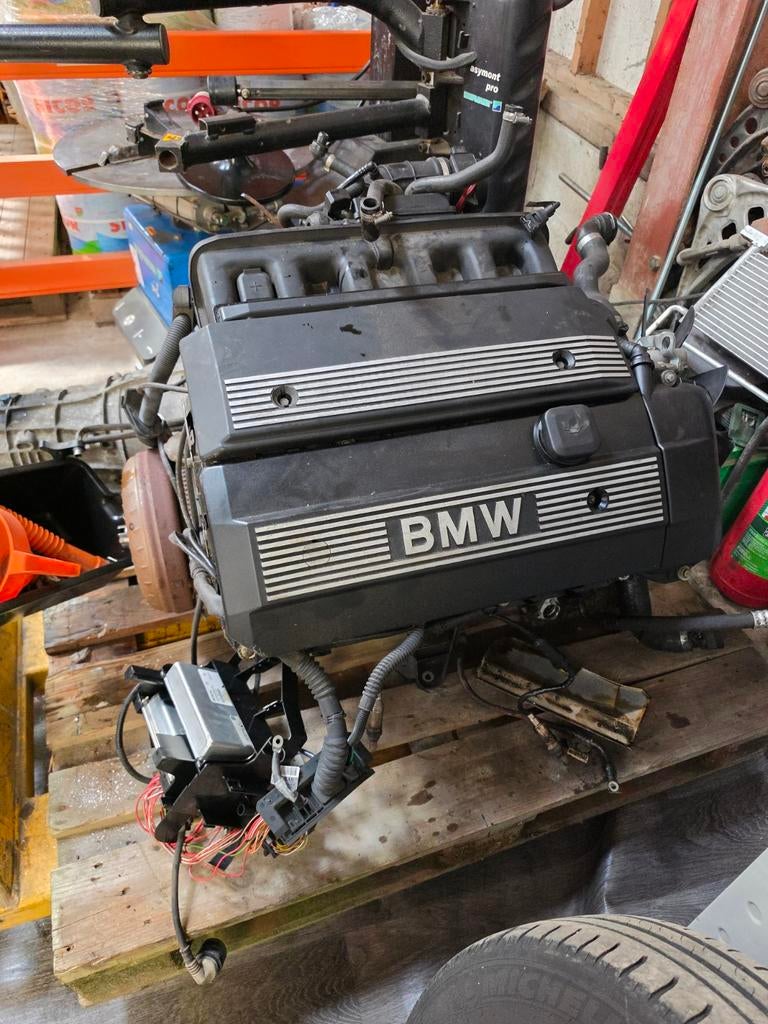 M52tub25, Auto-onderdelen, Ophalen
