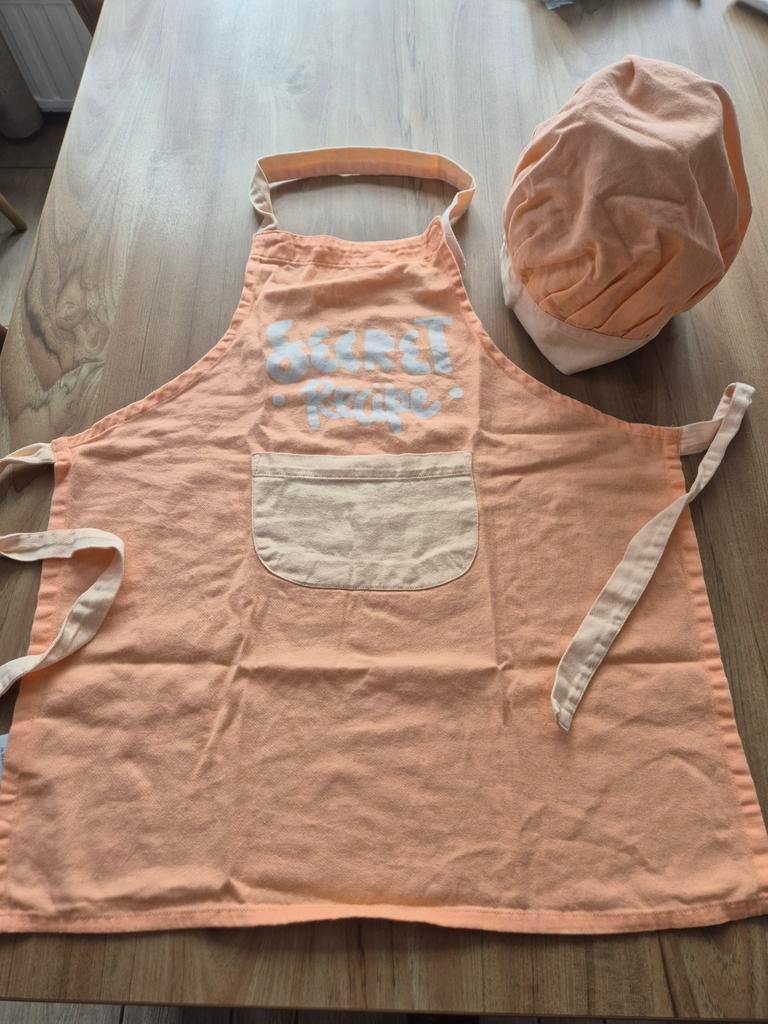 Kinderschort met koksmuts, Ophalen, Gebruikt