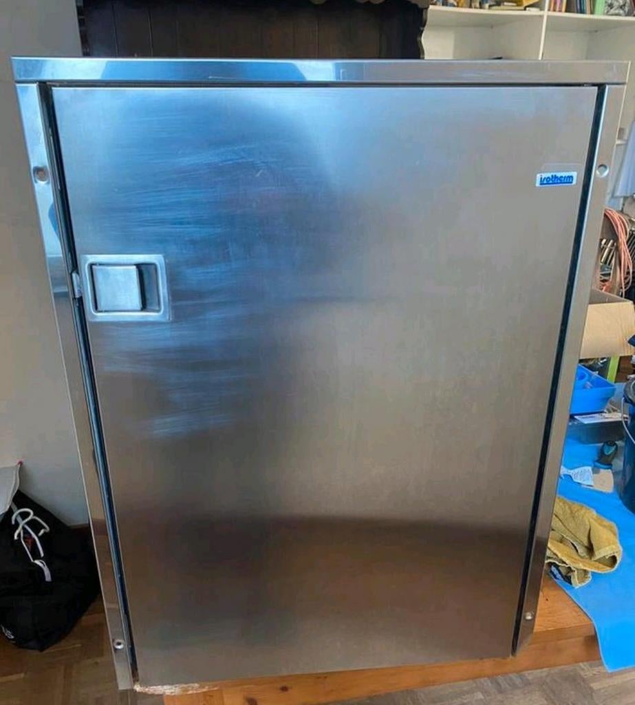 Indel B isotherm Cruise 130 compressor camper boot koelkast, Watersport en Boten, Ophalen of Verzenden, Kombuis en Sanitair