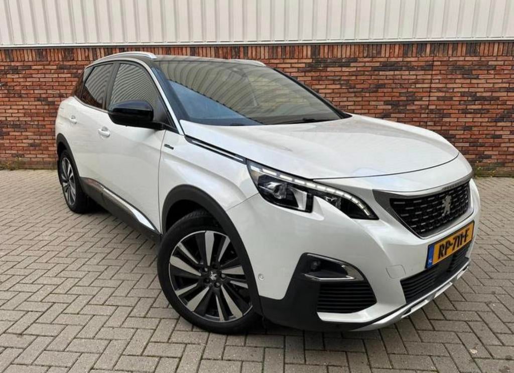 Peugeot 3008 gt-line, Auto's, Zwart, 1199 cc, Leder en Stof, Wit