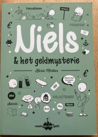 Niels & het geldmysterie - Karin Merkus, Ophalen of Verzenden, Gelezen