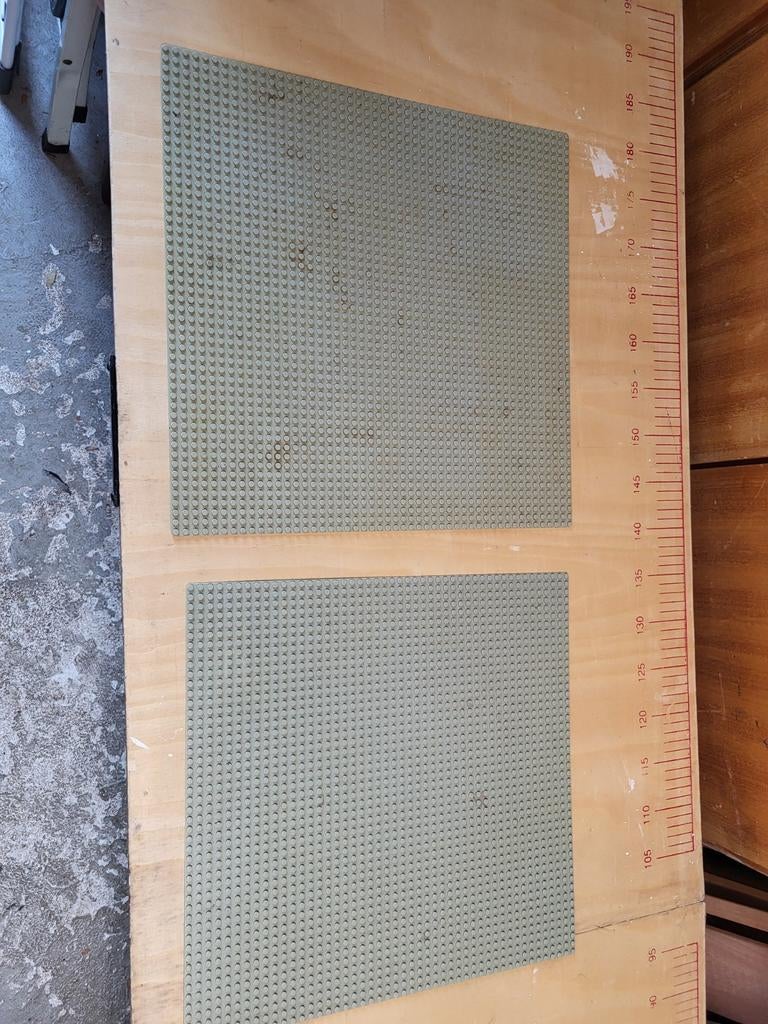 2 lego bouwplaaten grijs, Ophalen of Verzenden