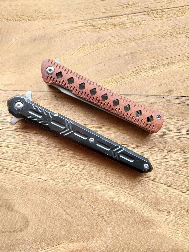 Twee mooie zakmessen,handmatig openen en sluiten., Ophalen of Verzenden, Zo goed als nieuw