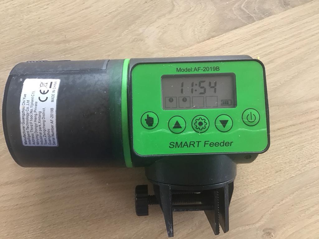 Visvoer automaat, Ophalen of Verzenden, Gebruikt, Overige typen