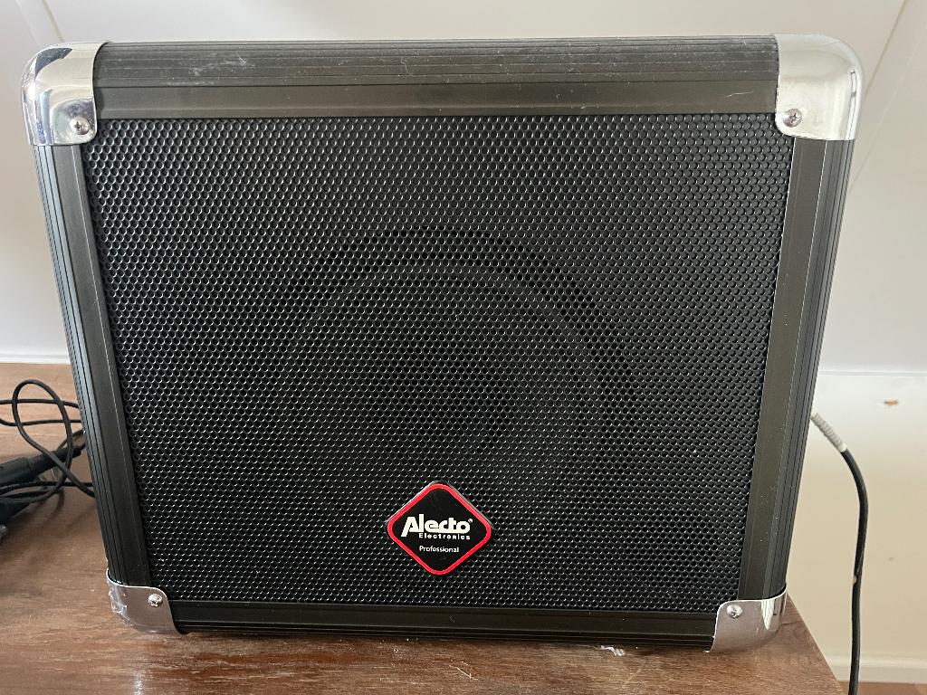 Alecto MPA 85 BT geluidsinstallatie, Zo goed als nieuw, 120 watt of meer, Front, Rear of Stereo speakers, Ophalen