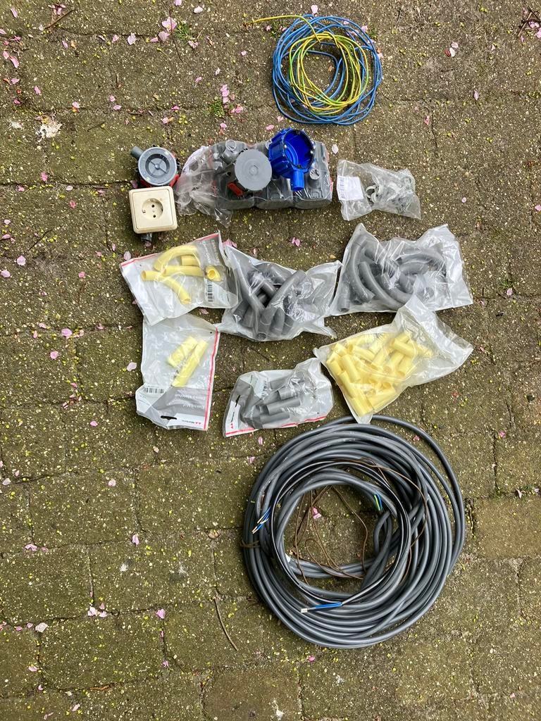 Elektra diverse, kabel, mofjes, dozen, Doe-het-zelf en Verbouw, Ophalen, Nieuw, Kabel of Snoer