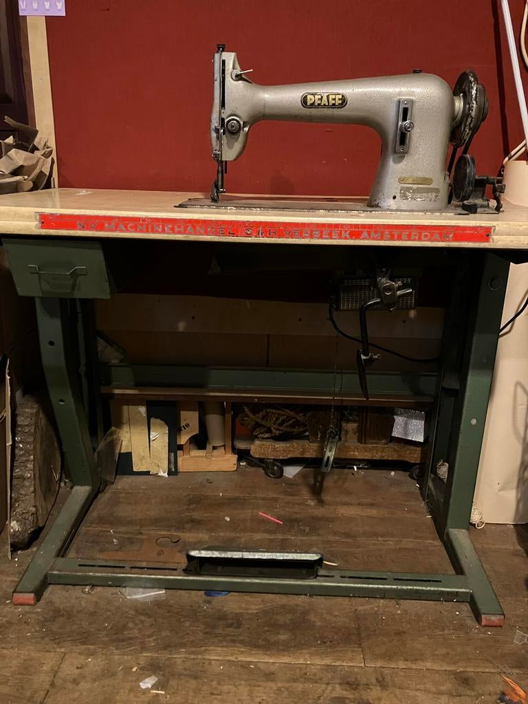 Industriële Pfaff Naaimachine - Robuust en Betrouwbaar, Ophalen, Naaimachine, Industrieel, Gebruikt