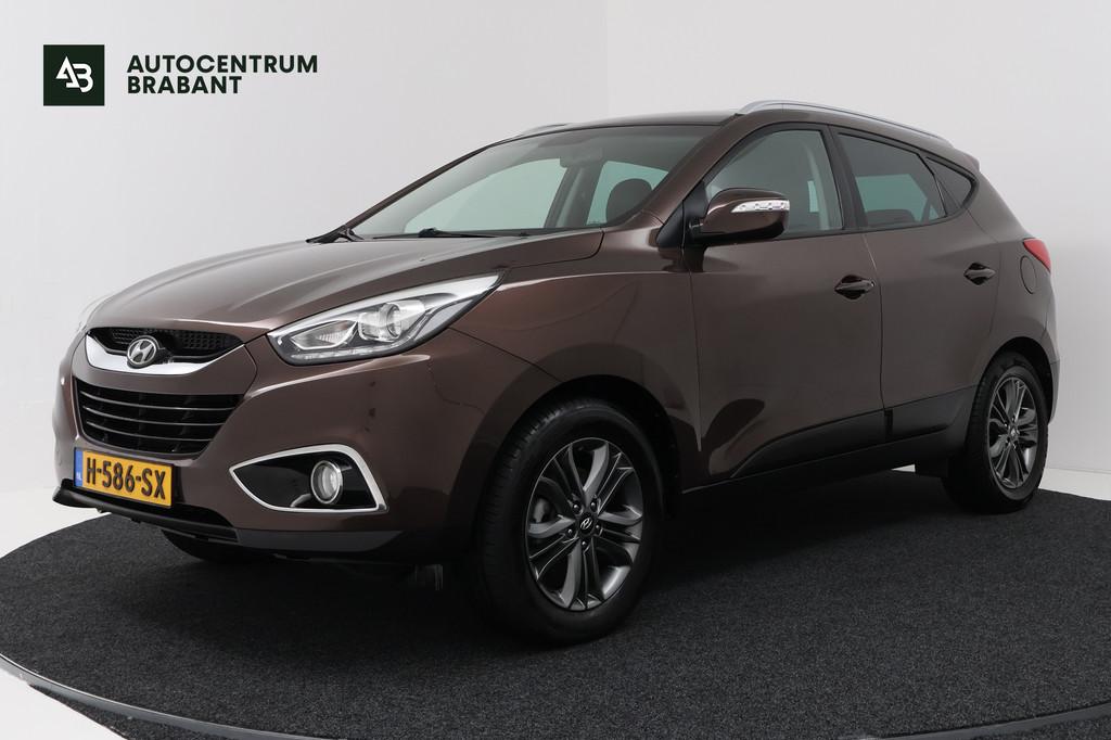 Hyundai Ix35 1.6i GDI Go! (TREKHAAK, CAMERA, STOELVERWARMING, Voorwielaandrijving, Euro 5, 4 cilinders, Bruin