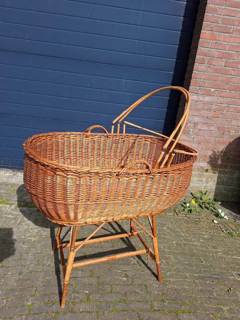 Wieg, Kinderen en Baby's, Babywiegjes en Ledikanten, Ophalen, Gebruikt, Wieg