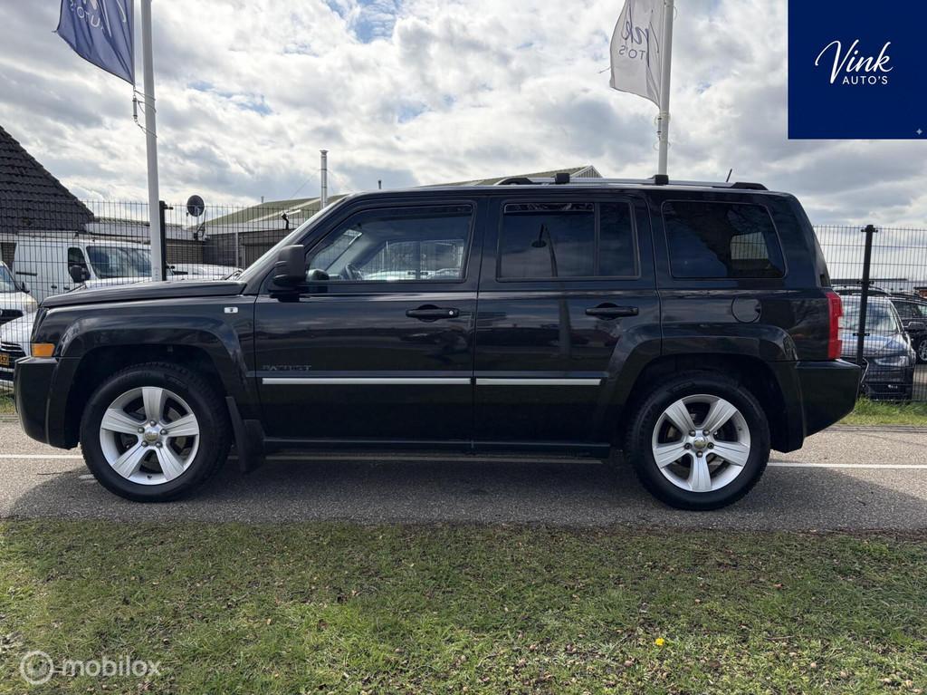 Jeep Patriot 2.4 Limited Liberty | 4x4 | AUTOMAAT | Leer | T, Automaat, 450 kg, Gebruikt, Zwart