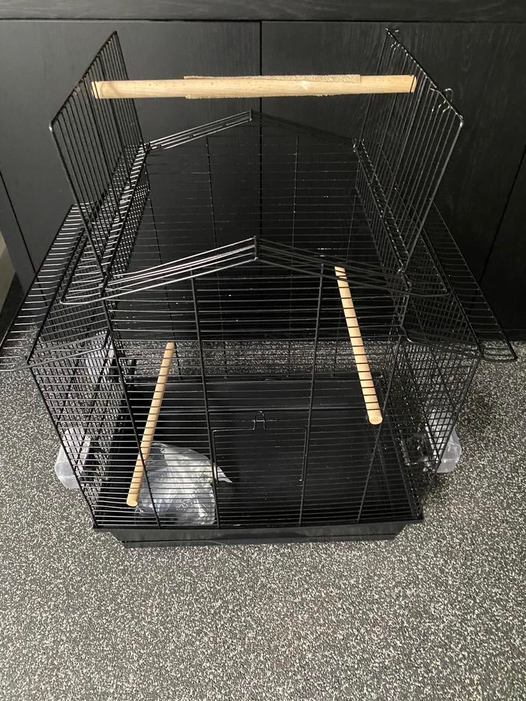 2 vogelkooien, Dieren en Toebehoren, Vogels | Hokken en Kooien, Ophalen, Zo goed als nieuw, Metaal, Vogelkooi