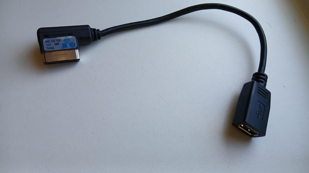 Volkswagen MDI (Media Device Interface) adapterkabel, Ophalen of Verzenden