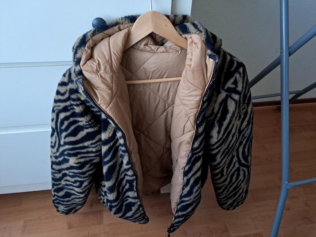 Meisjes Winterjas zgan, Ophalen of Verzenden, Zo goed als nieuw, Meisje, Jas