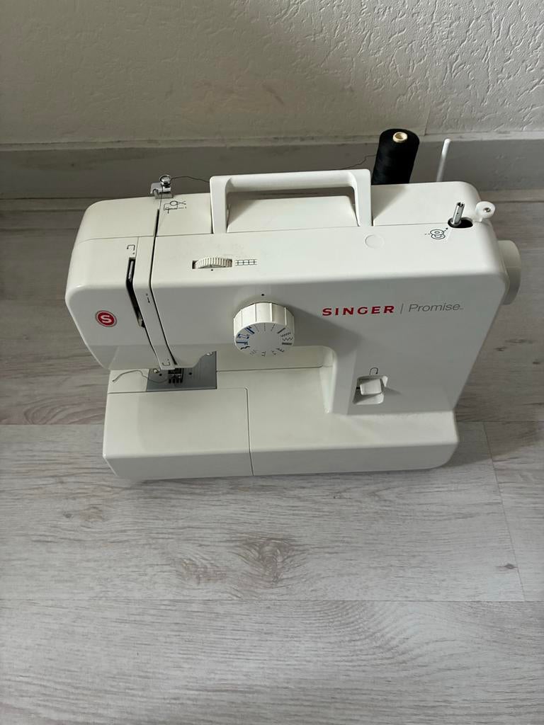 Singer Promise Naaimachine + uitgebreide accessoireset, Ophalen, Gebruikt, Naaimachine, Singer