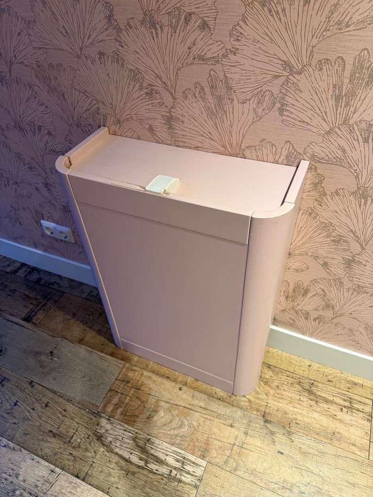 Compacte opklapbare aankleedtafel - Roze, Gebruikt, Aankleedkussen, Standaard, Ophalen