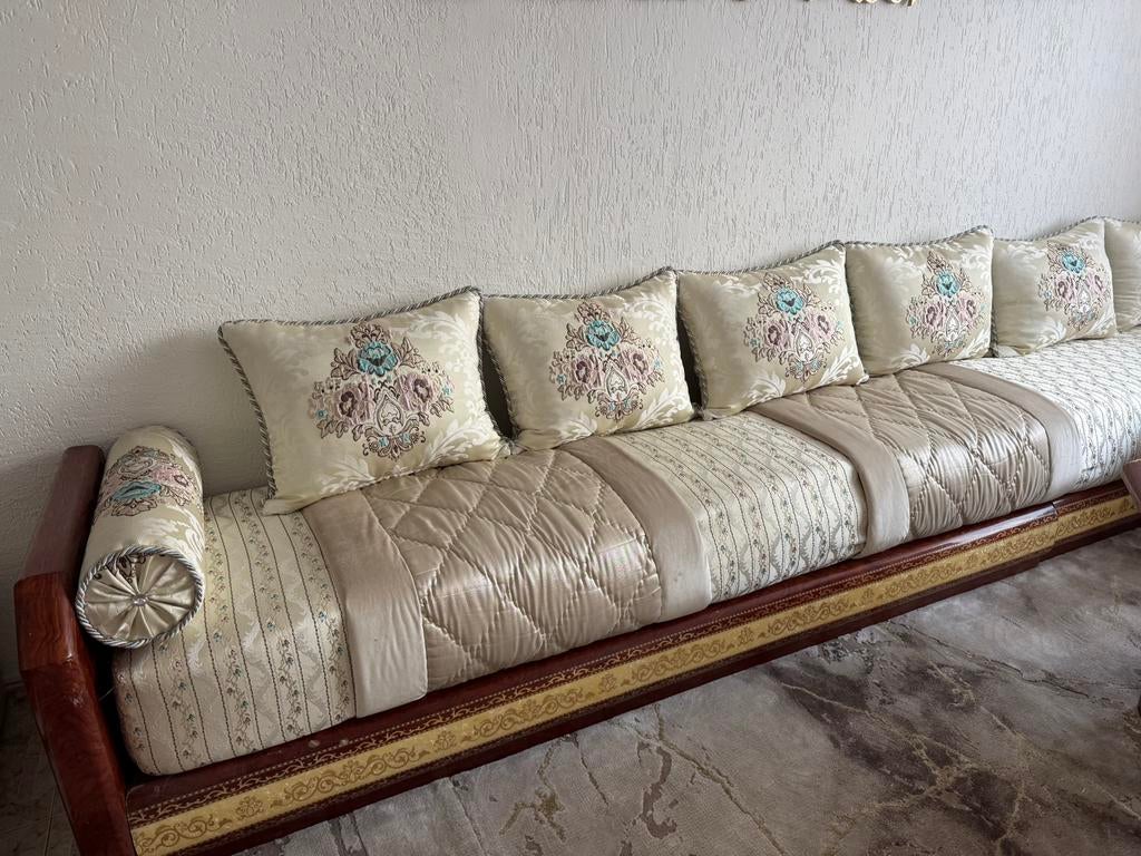 Traditioneel lage banken set, Ophalen of Verzenden, Gebruikt, 75 tot 100 cm